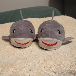 VGUC ~ Novelty Shark Face Slip-on Slippers (Size: Large/9-10)